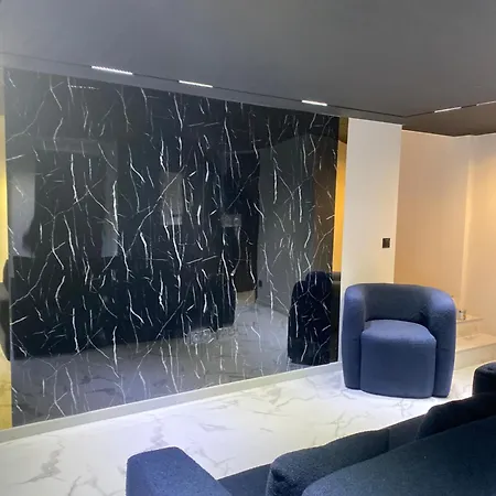 Waves Paris Orly Aeroport Aparthotel