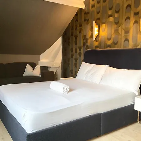 Waves Paris Orly Aeroport Aparthotel