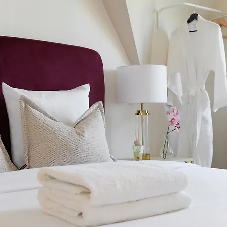 Waves Paris Orly Aeroport Apart Otel
